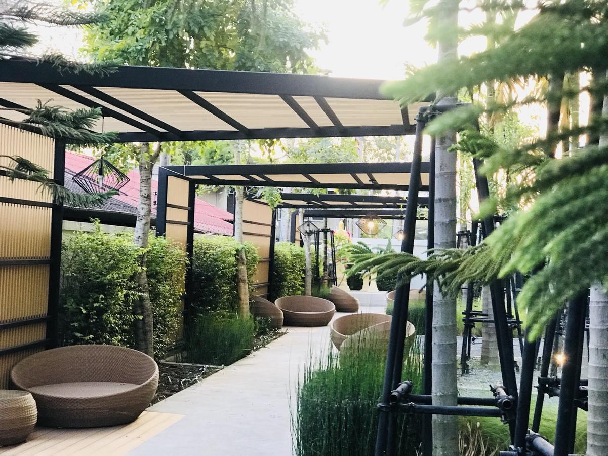 Astra Suites Central เชียงใหม่ ภายนอก รูปภาพ